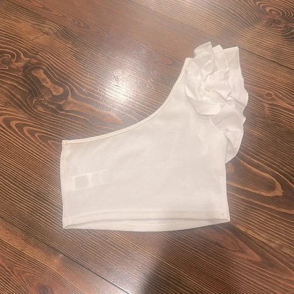 Shein Women’s White Ruffled One-Shoulder Crop Top S - Picture 4 of 5